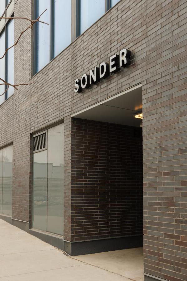 Hotel Sonder At Artesa Toronto Exterior foto